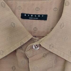 Sisley made in Italy men's button down long sleeve.